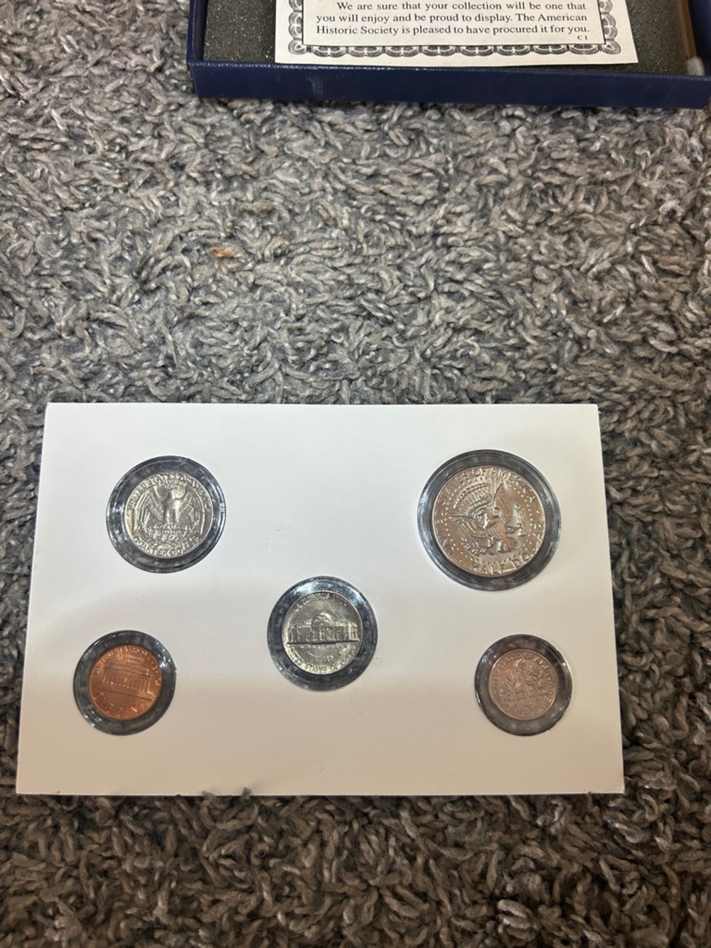 1982 Commemorative U.S. Coin Set - Blue Display Case - Picture 9 of 9